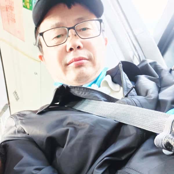 上海56岁单身帅哥真诚找对象-宣城征婚相亲网