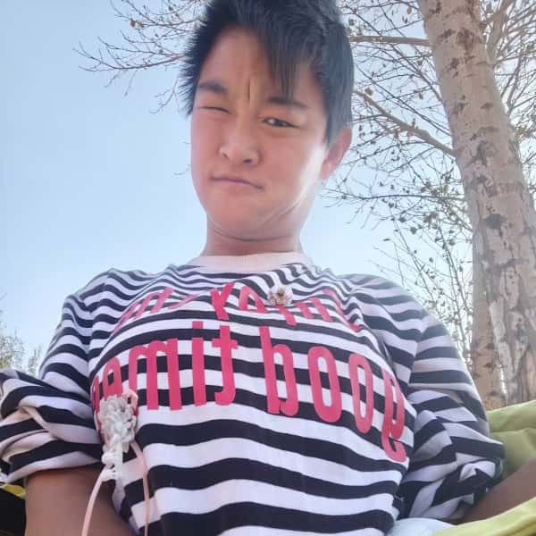 内蒙古24岁单身美女真诚找对象-宣城征婚相亲网